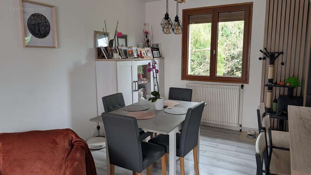 Maison à BERNAY