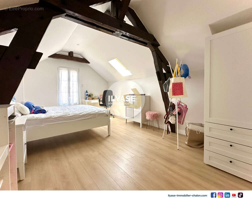 Maison de ville 182 m2  5 CH  705 m2  Piscine - photo 18