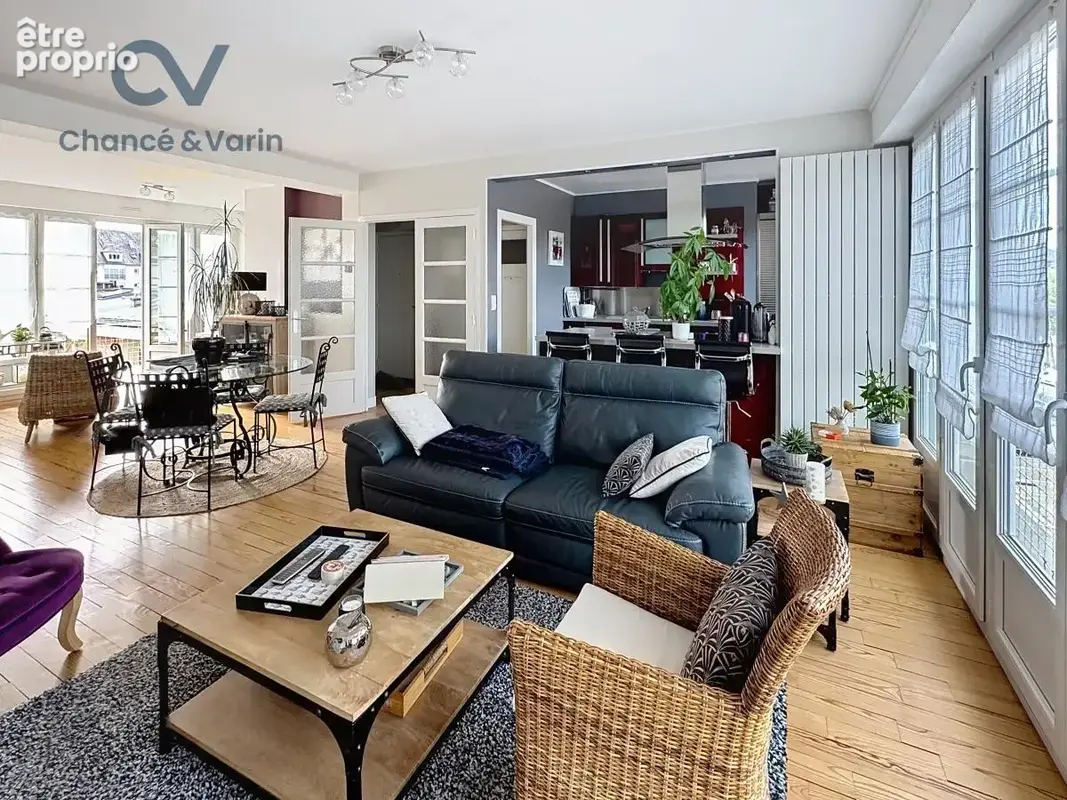Appartement 77 m² à vendre à Lisieux (14100) - photo 2