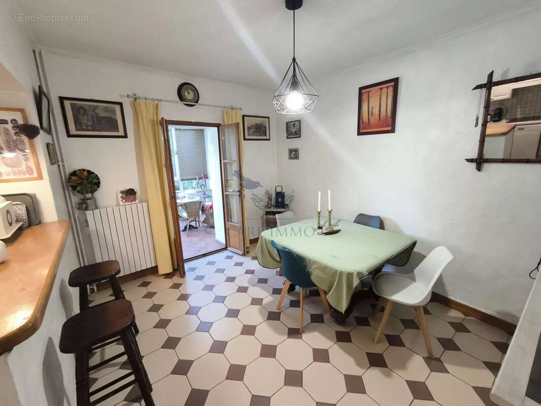 Propriété Arnas 155 m² + dépendances - photo 10