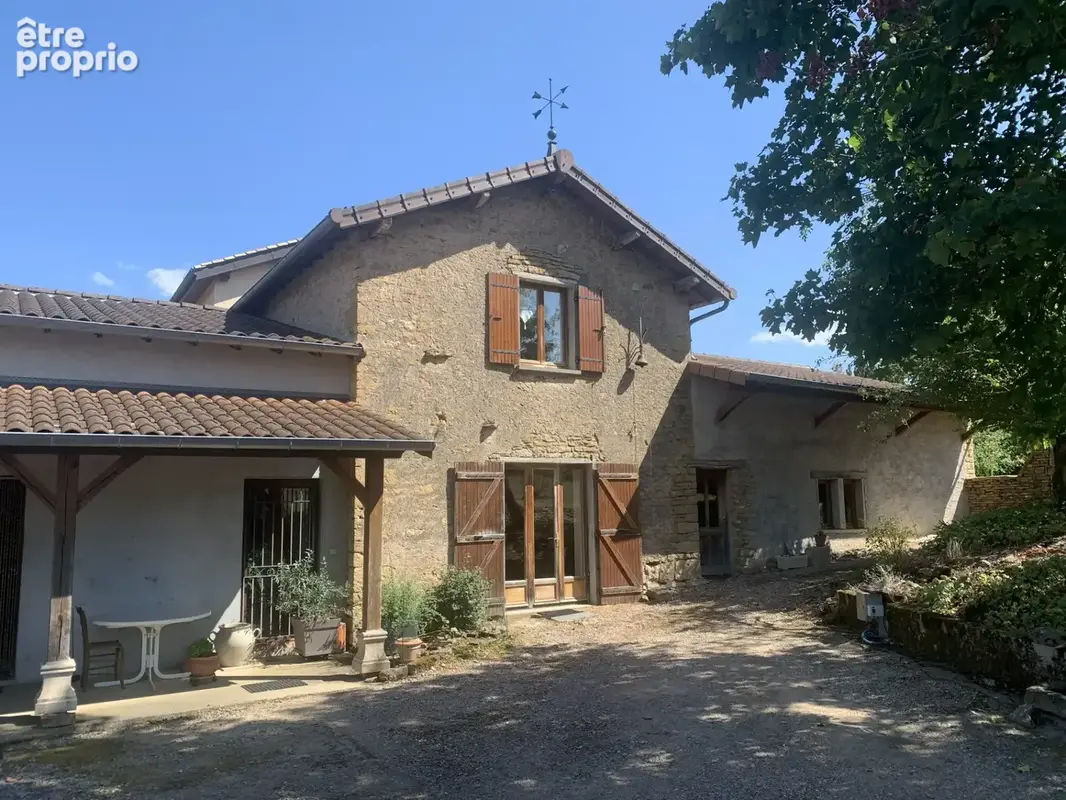 Propriété de caractère à vendre 6 pièces MAZILLE (71) dans le clunisois - photo 2