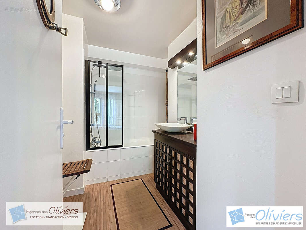 Maison à VOISINS-LE-BRETONNEUX