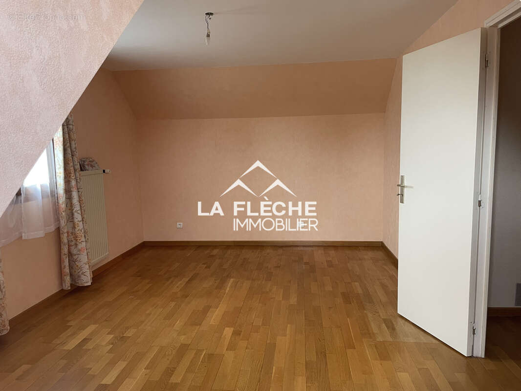 Maison au cœur du village - photo 11