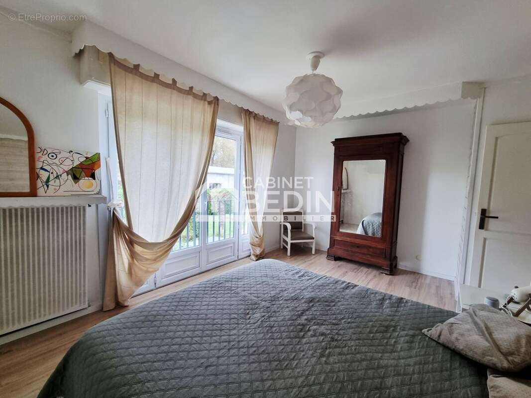 Maison à LE TAILLAN-MEDOC