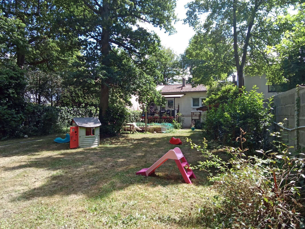 Maison à SUCY-EN-BRIE