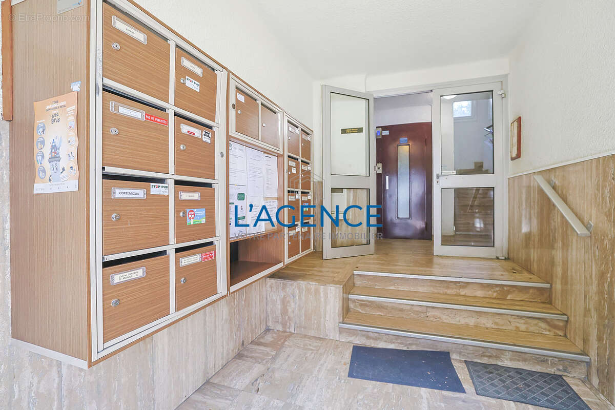 Appartement à HYERES