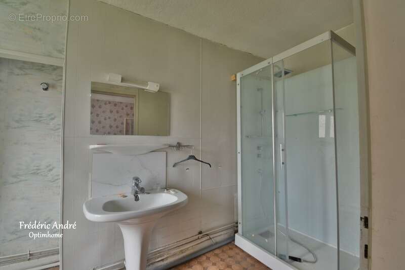 Maison à MOULINS-SAINT-HUBERT