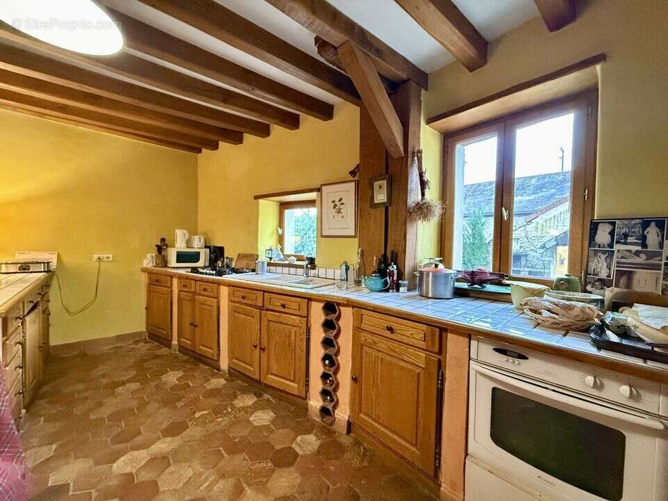 Maison à DONNEMARIE-DONTILLY