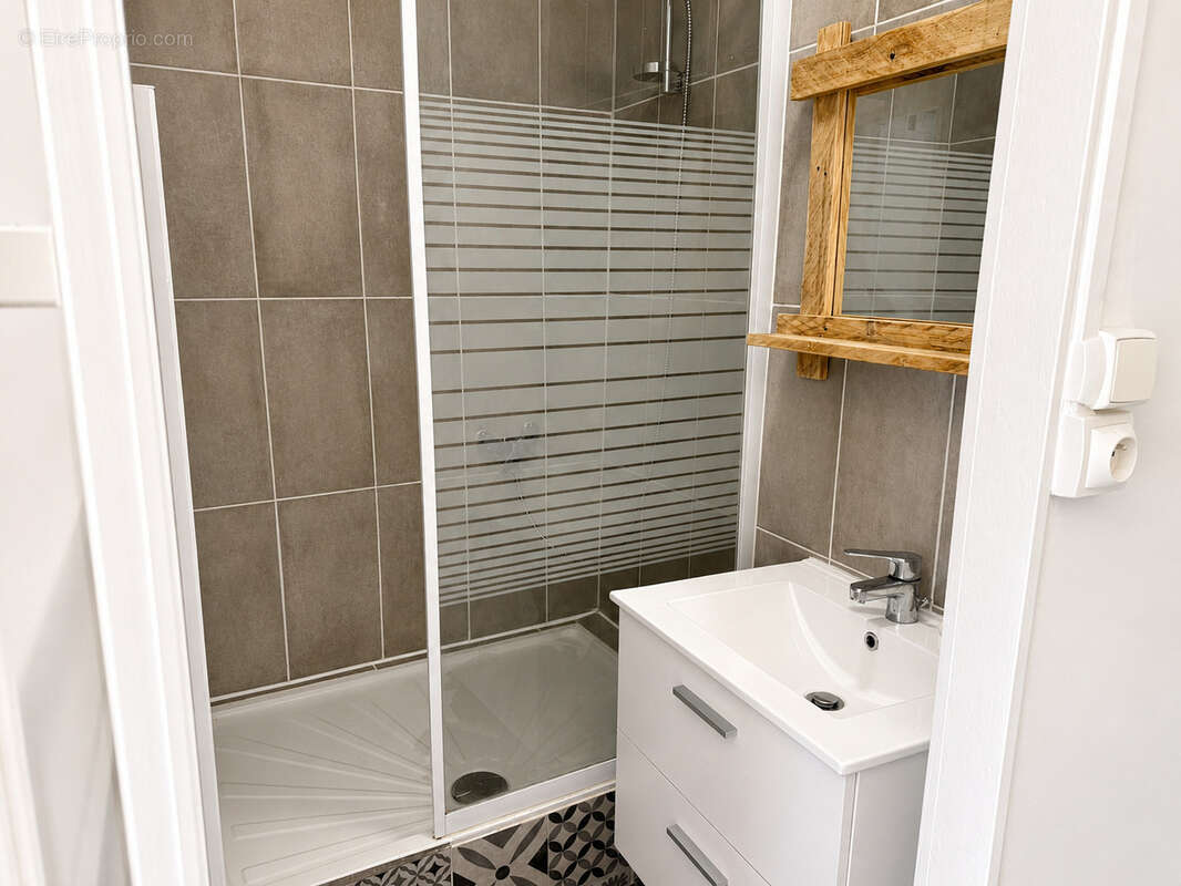 Studio meublé de 29,33 m2   Investissement locatif avec rentabilité immédiate - photo 3