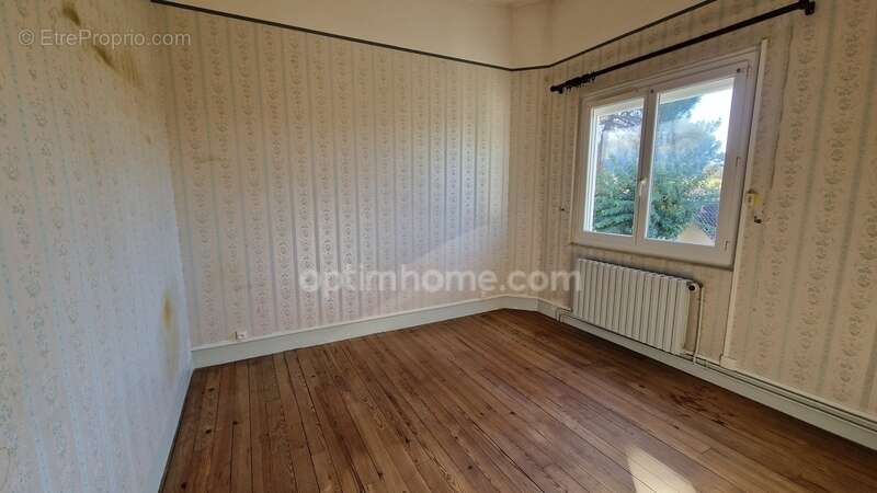 Maison à CASTELJALOUX