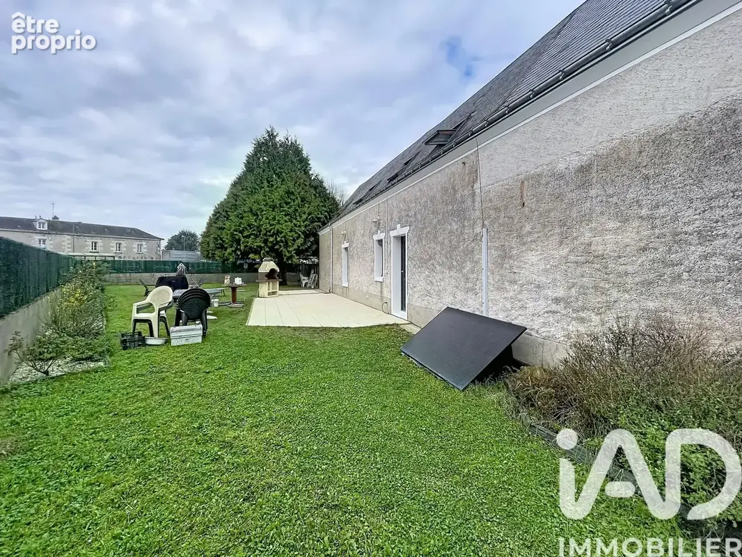 Photo 1 - Maison à TRUYES