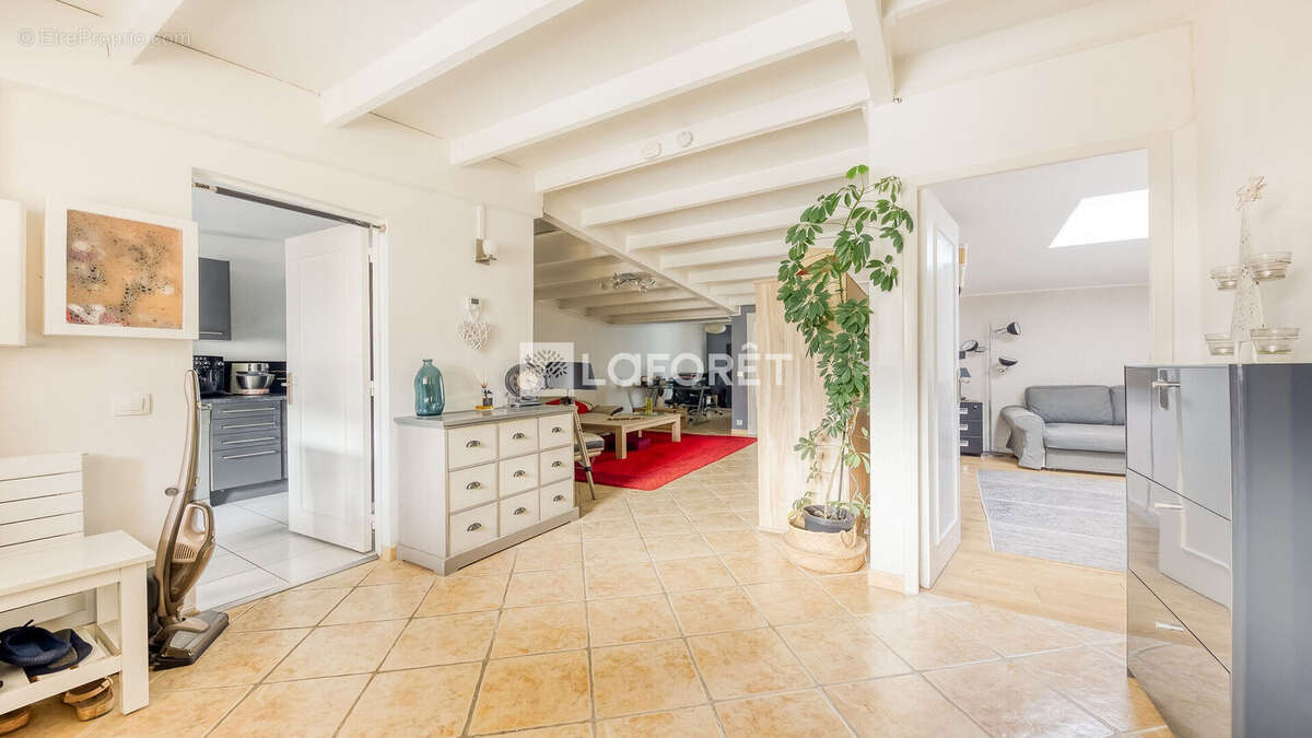 Maison à ROISSY-EN-BRIE