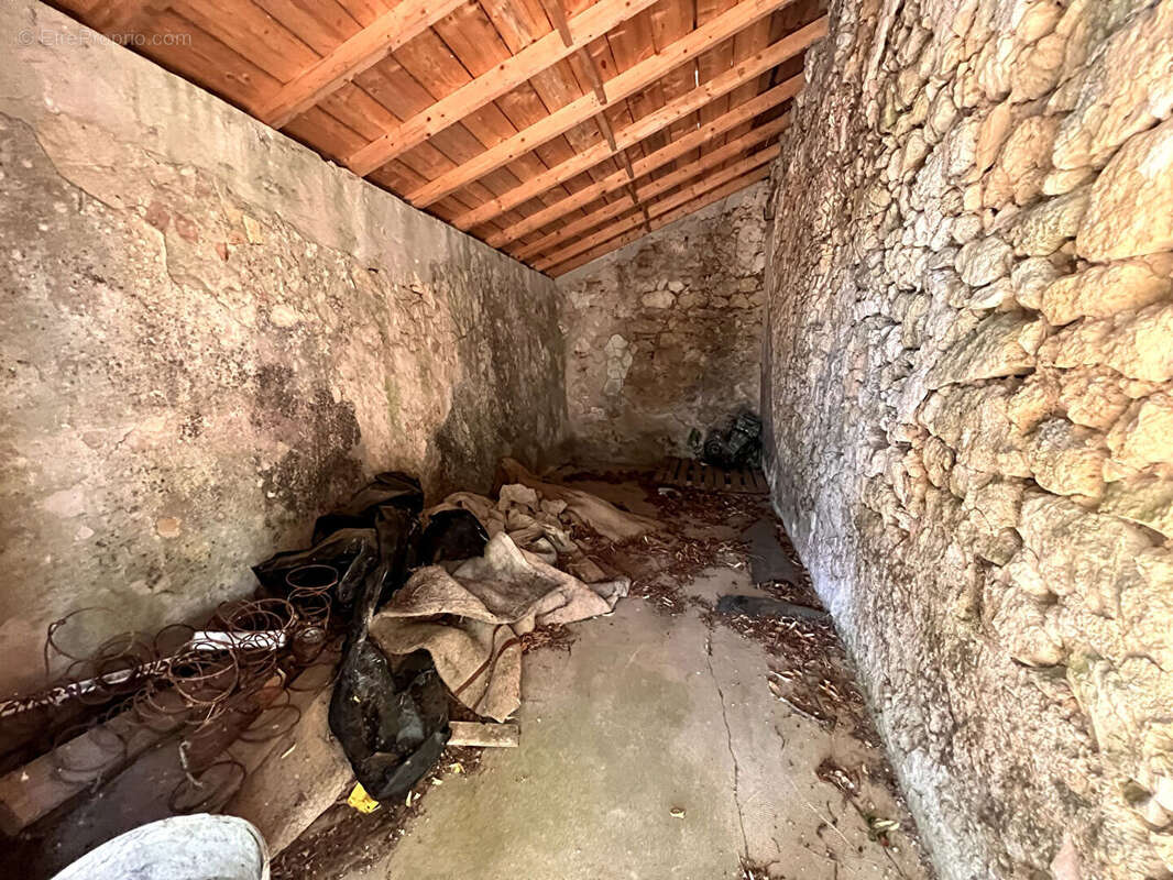 Propriété en pierre avec potentiel exceptionnel - photo 12