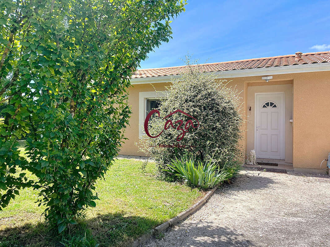 Maison à CAMBLANES-ET-MEYNAC