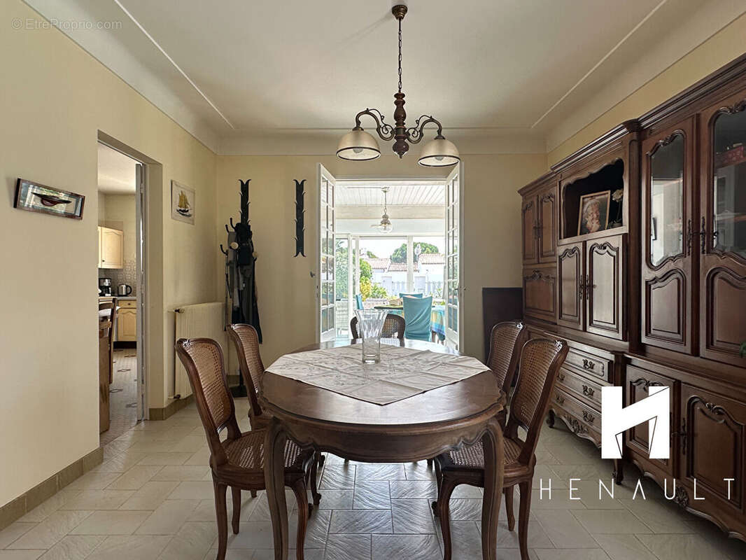 Maison à LA COUARDE-SUR-MER