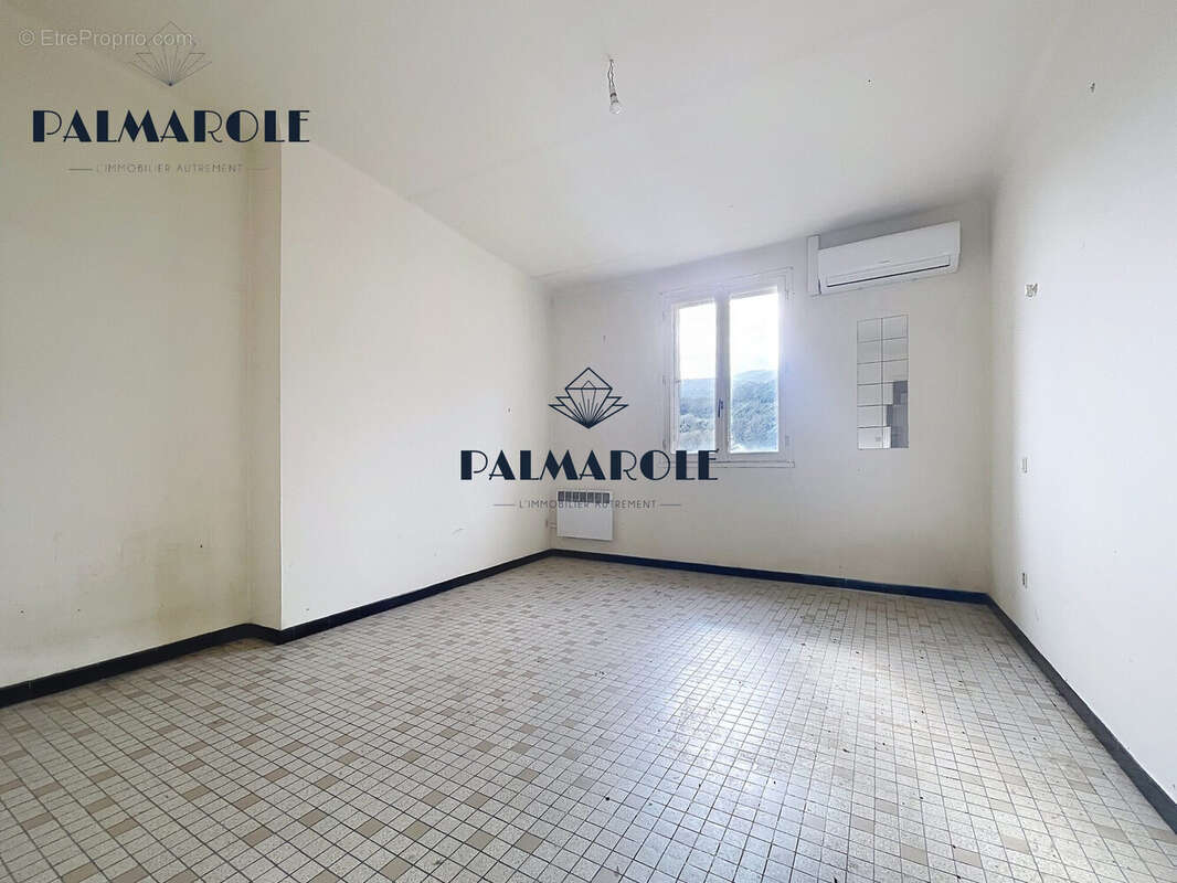 Appartement 80 m² à Ceret  - photo 2