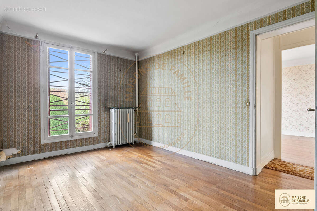 Maison à BOUGIVAL