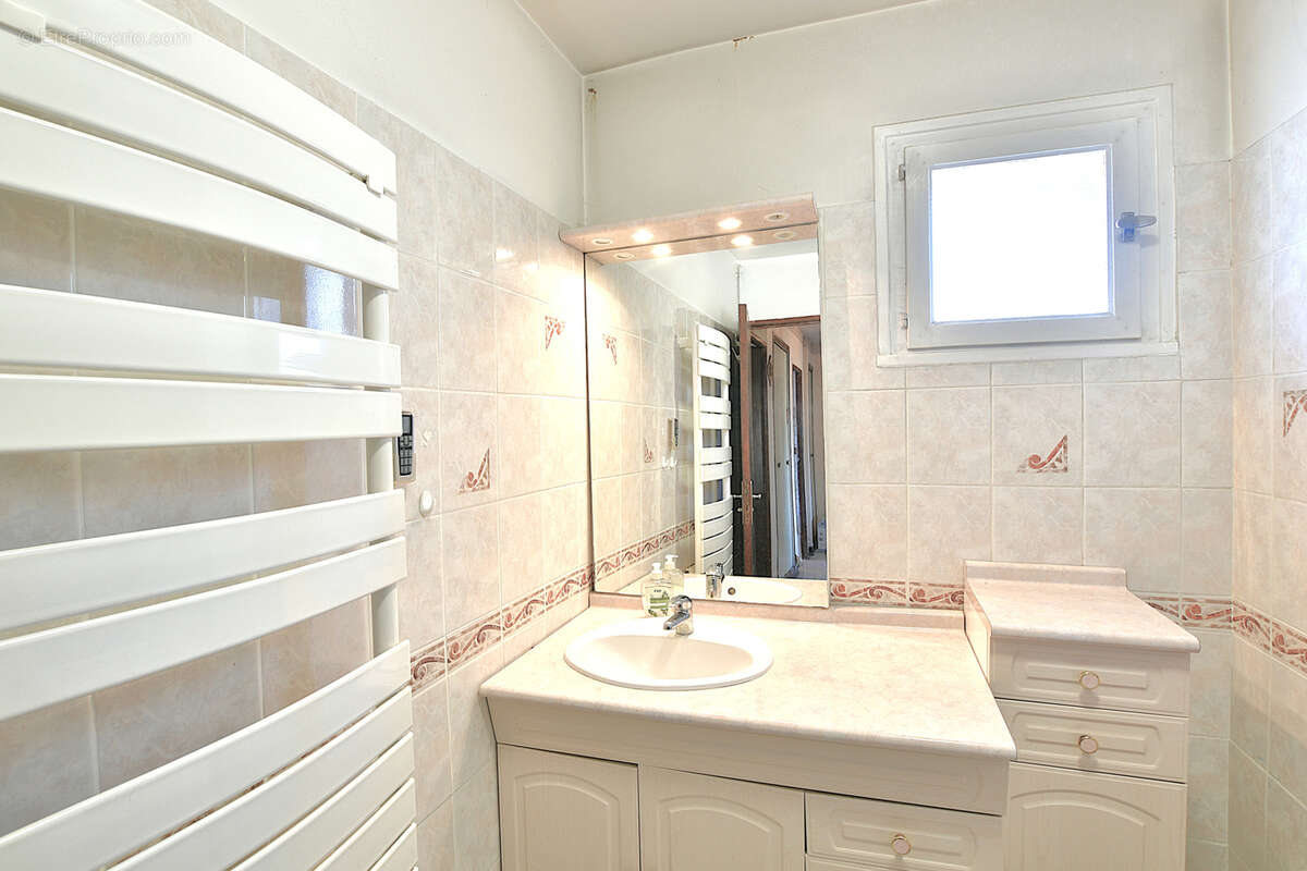 Appartement à LA GARDE
