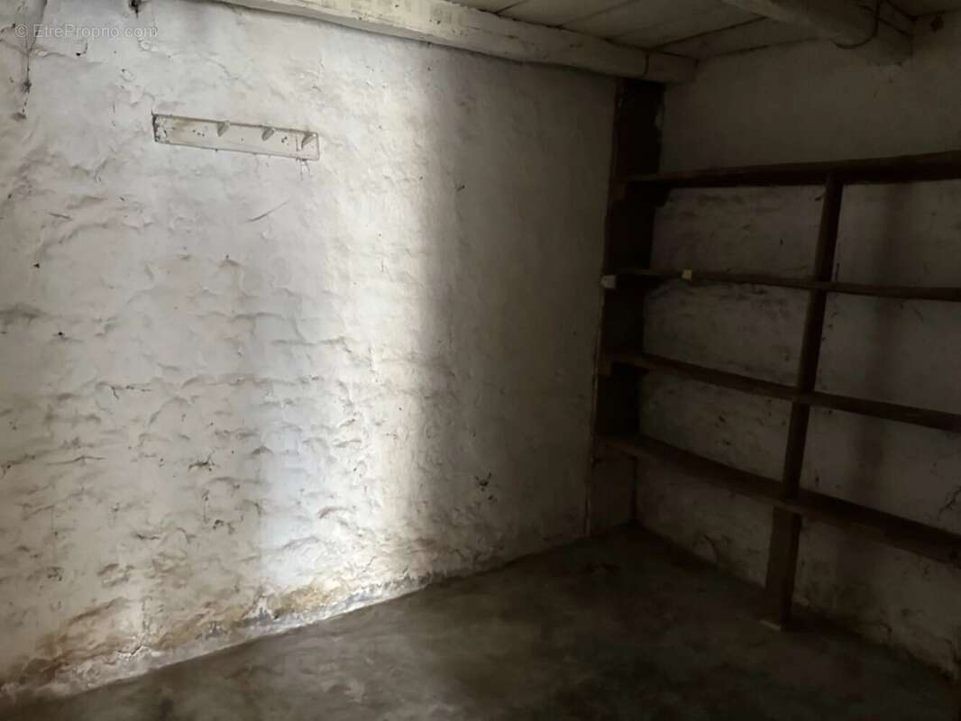 Appartement à SAINT-MAURICE-LA-CLOUERE