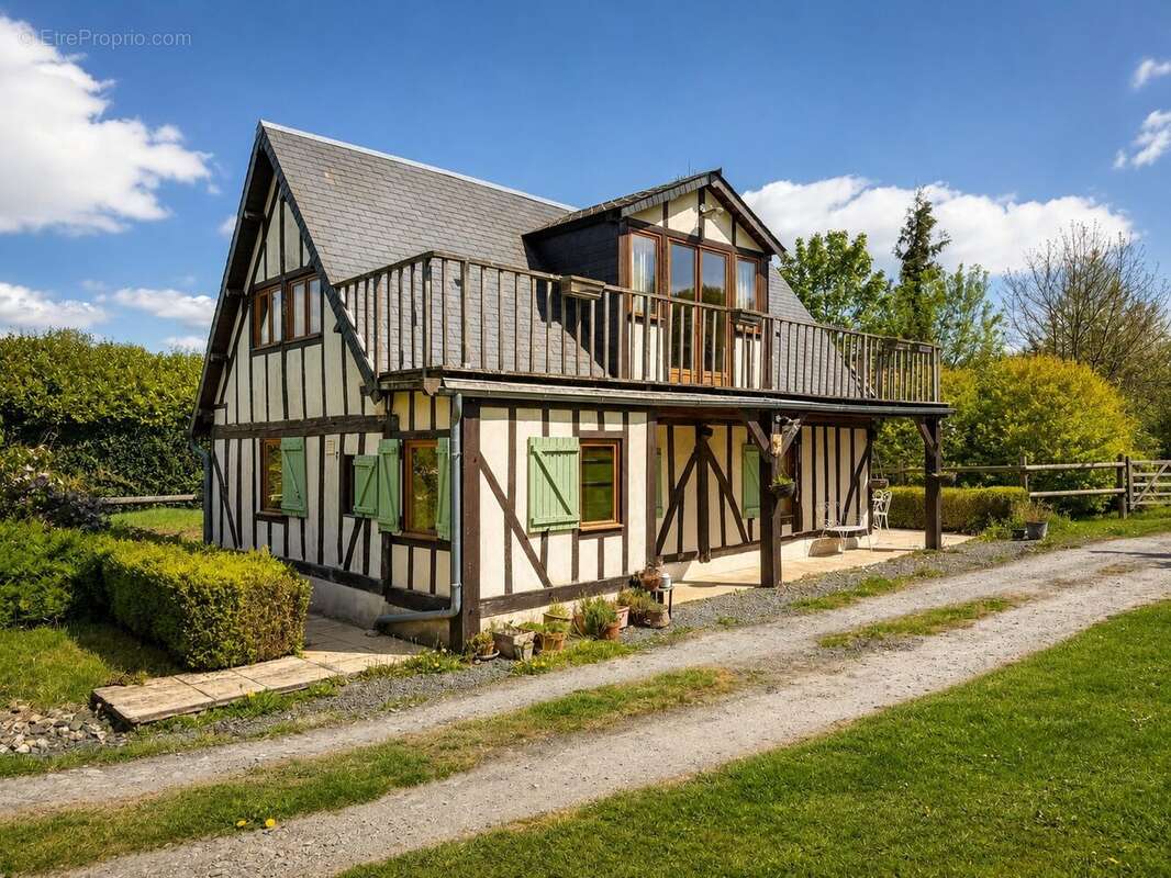 Maison à CORMEILLES