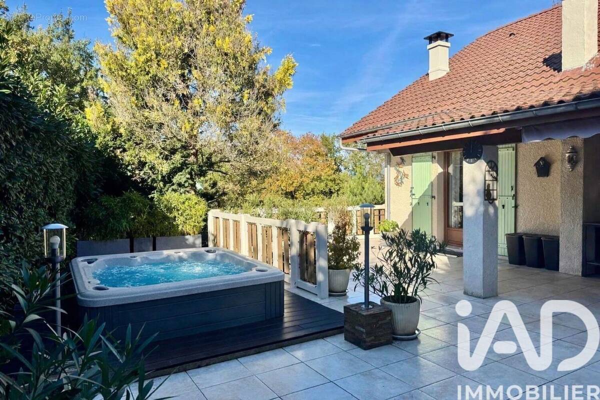 Photo 1 - Maison à SAINT-JULIEN-EN-GENEVOIS