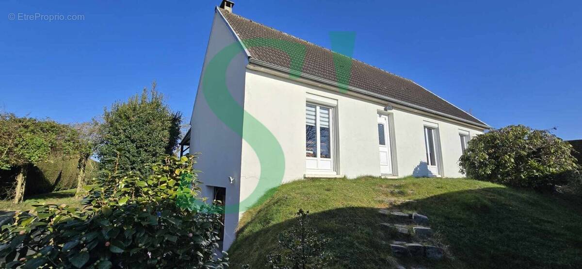 Maison à CHAUMONT-EN-VEXIN