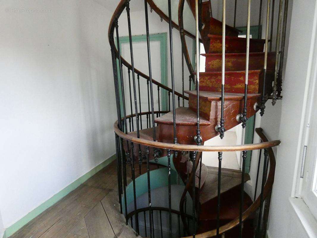 Appartement à IVRY-LA-BATAILLE