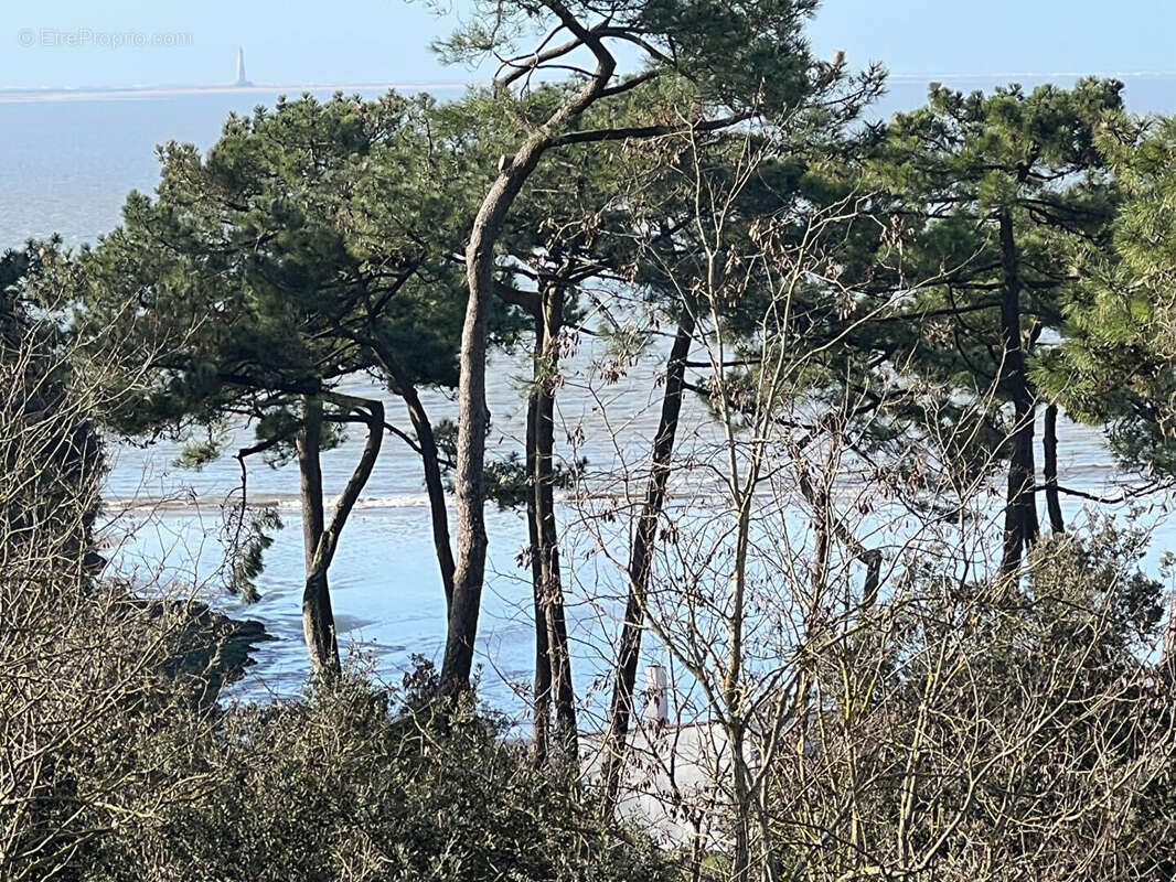 Appartement à VAUX-SUR-MER