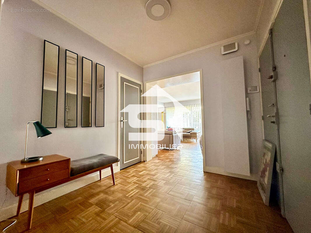 Appartement à NOGENT-SUR-MARNE
