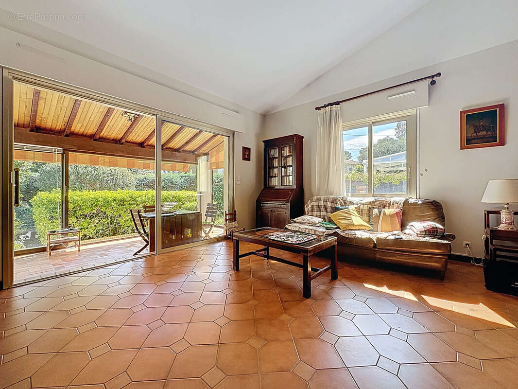 Maison à SAINT-RAPHAEL