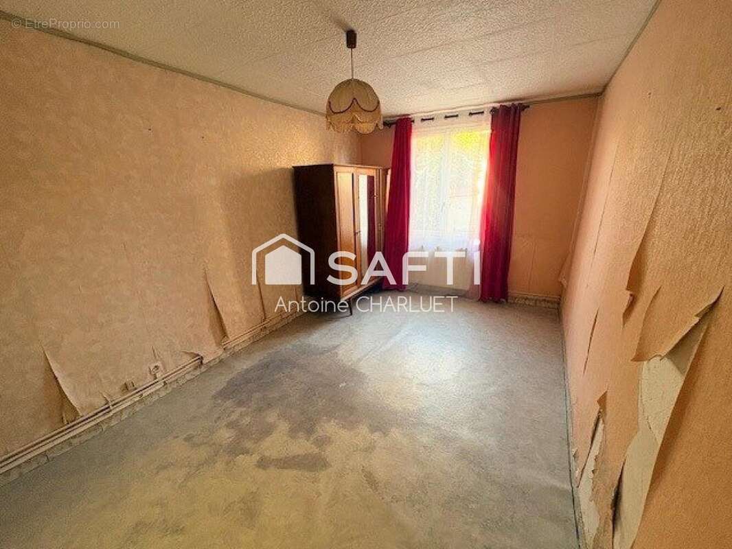 Photo 5 - Maison à BUZANCAIS