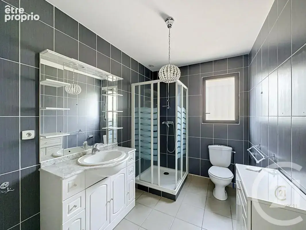 Maison 4 pièces 110 m² à vendre à Givors (69700) - photo 13