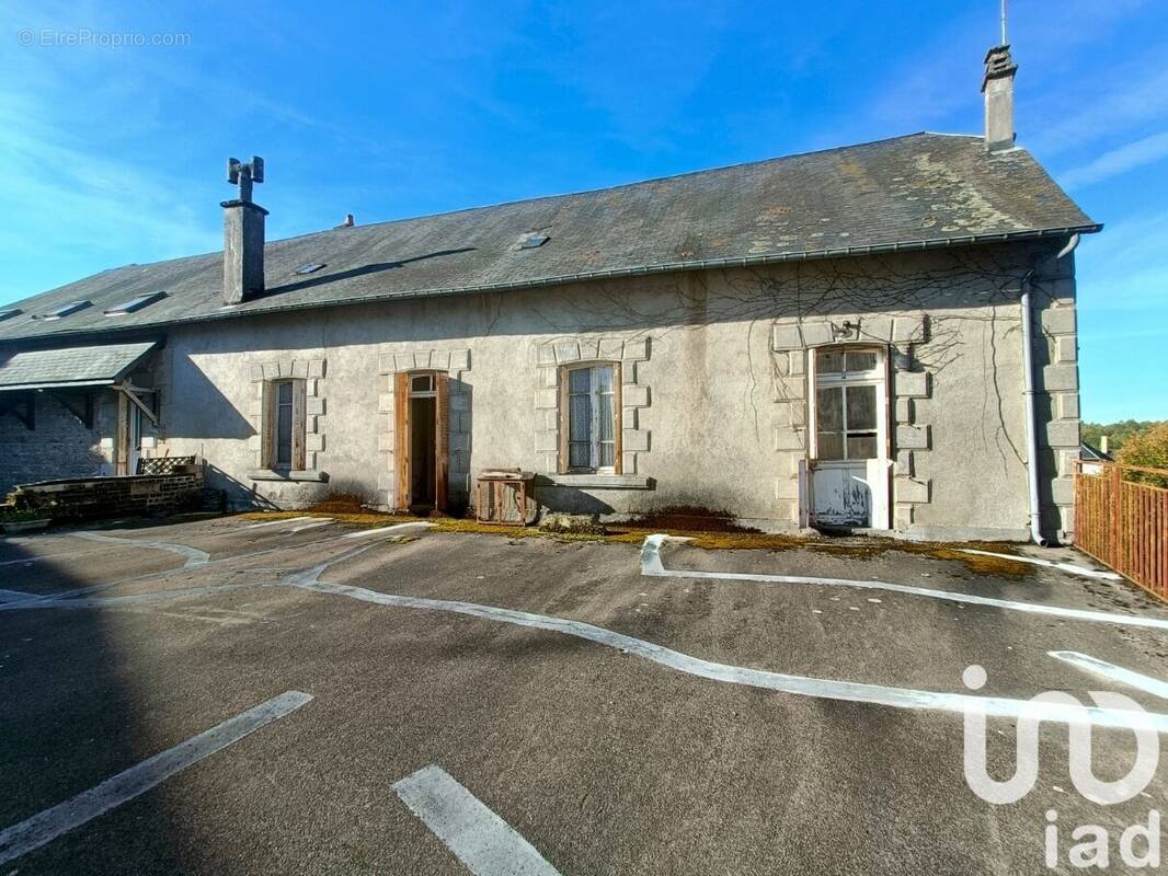 Photo 1 - Maison à BUGEAT