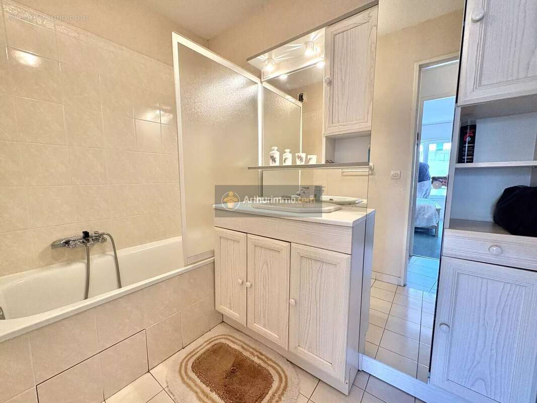 Appartement à FREJUS