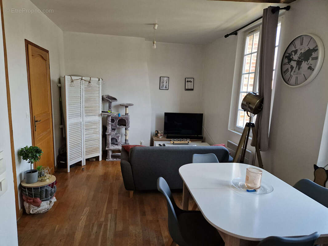 Appartement à SAINT-PIERRE-LES-ELBEUF