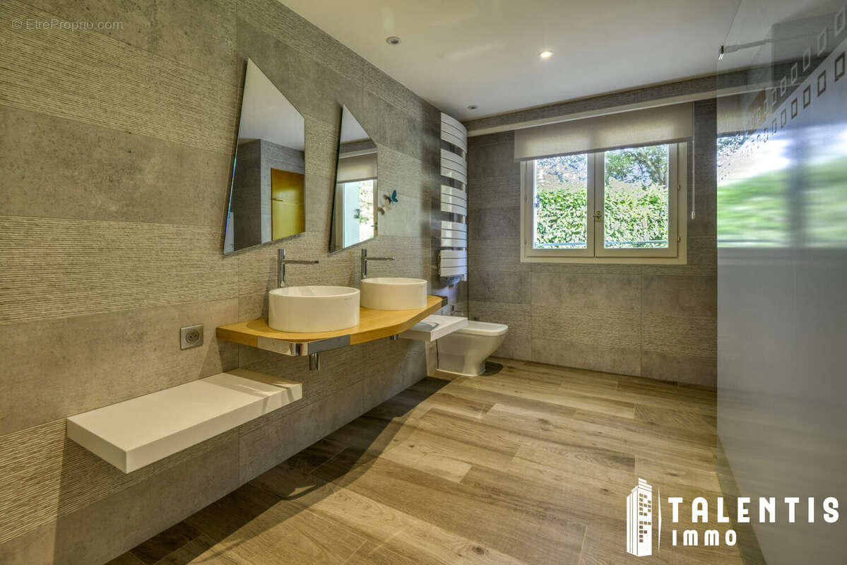 Maison à SAINT-AIGNAN-GRANDLIEU