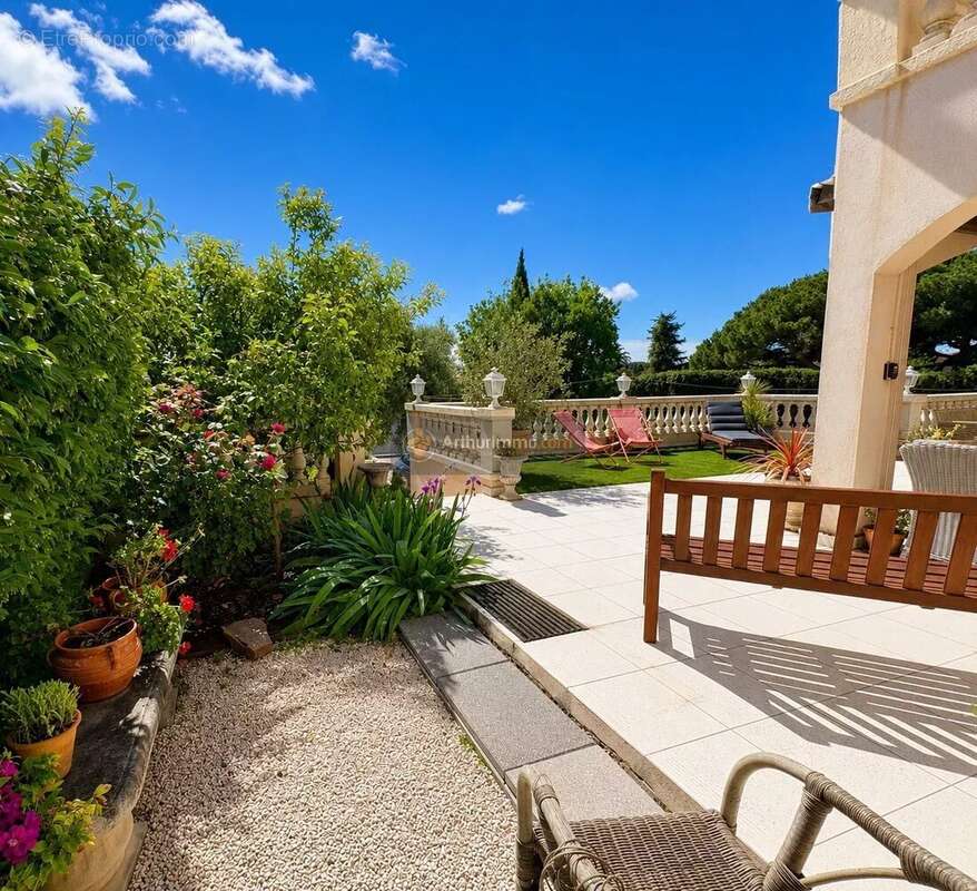 Maison à FREJUS