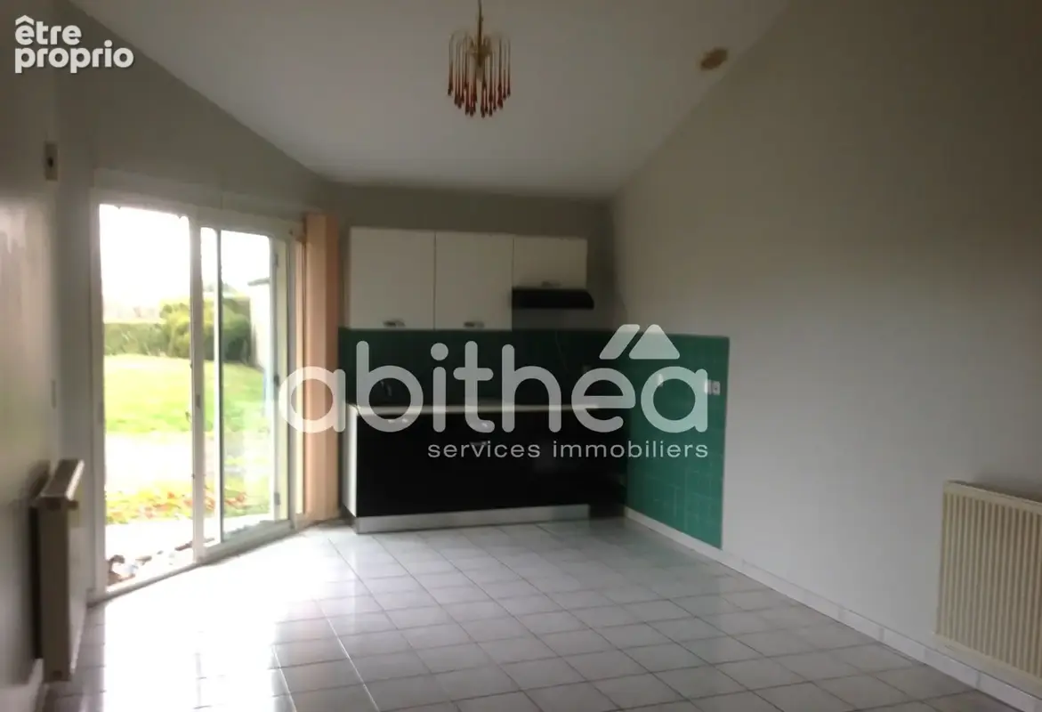 Maison de 80 m2 et jardin - photo 2