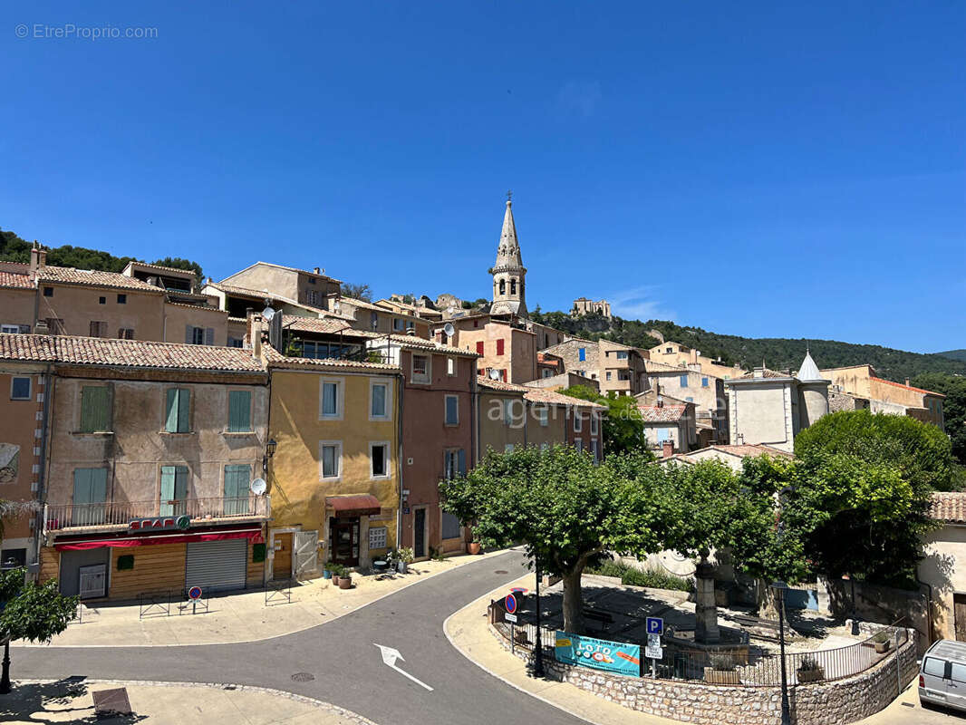 Appartement à SAINT-SATURNIN-LES-APT