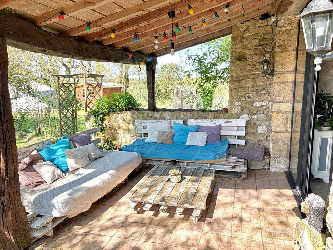 Grande maison familiale rénovée avec charme et modernité - photo 14