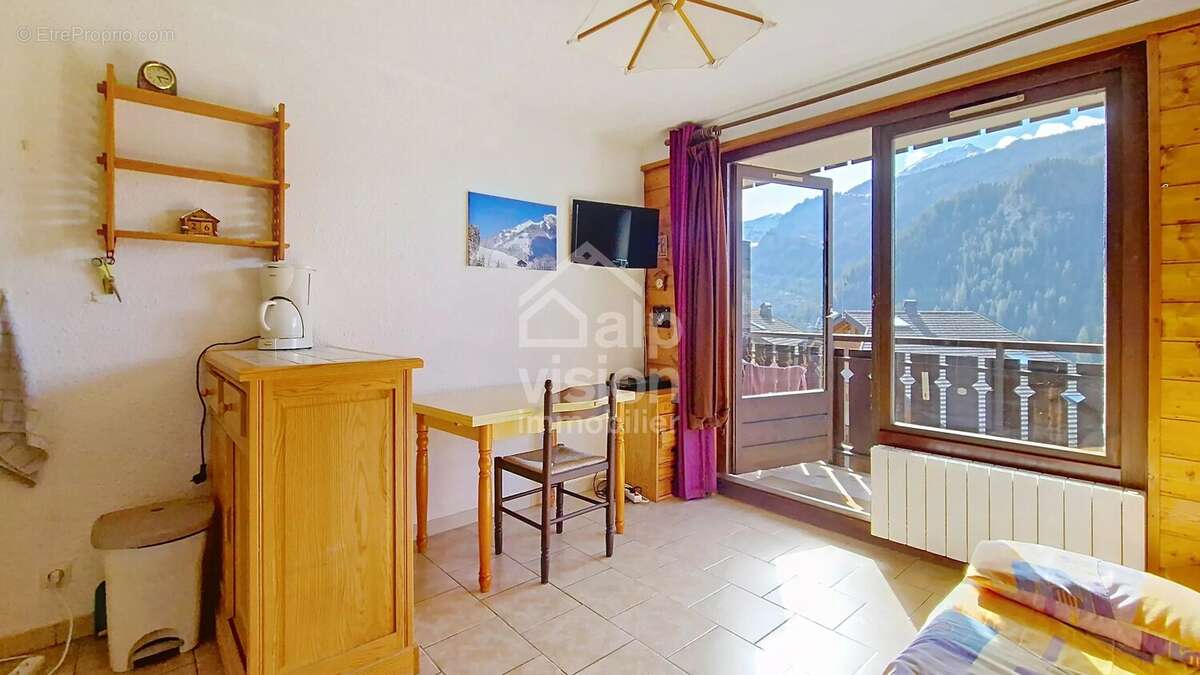 Appartement à CHATEL