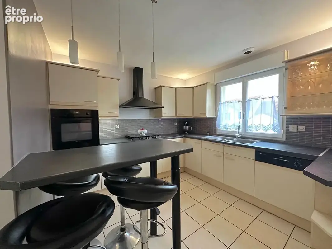 Maison 170m² - L'espace dont votre famille a besoin ! - photo 8