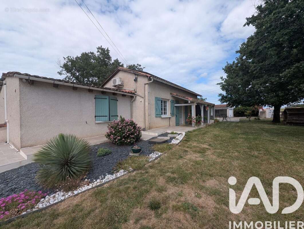 Maison 165 m² à Orban  - photo 2