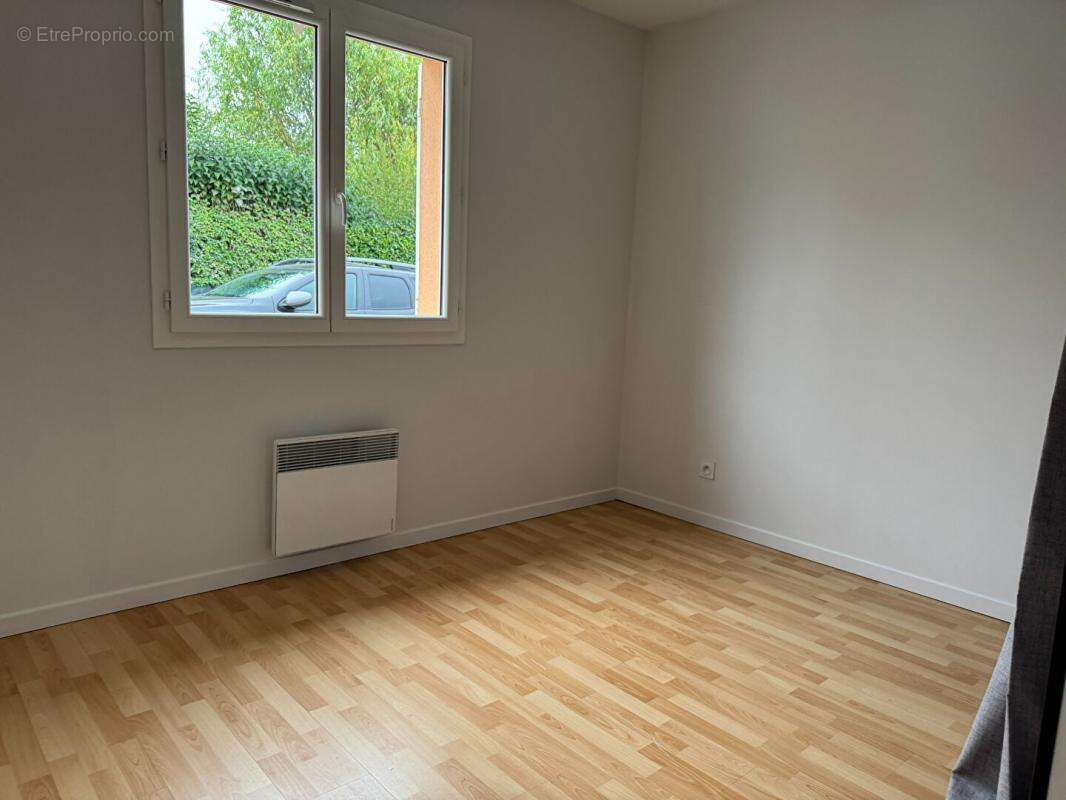 Maison à SAINT-QUENTIN-DE-BARON