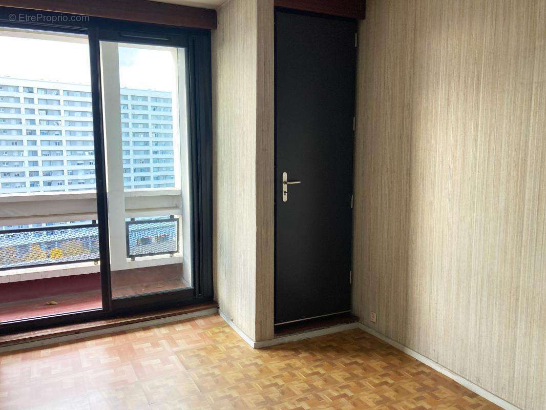 Appartement à LYON-9E