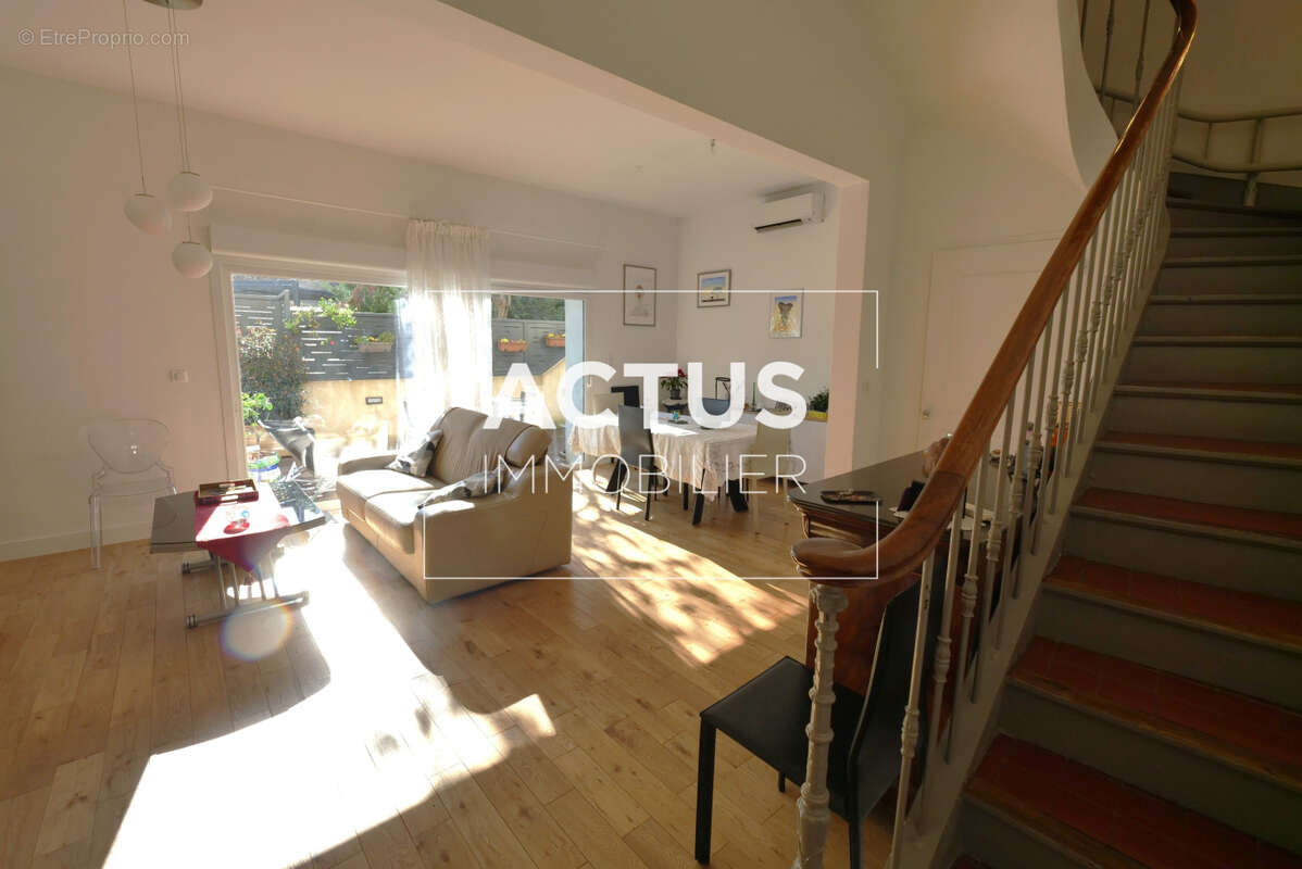 Maison à SALON-DE-PROVENCE