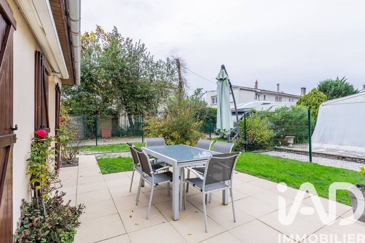 Photo 1 - Maison à PESSAC