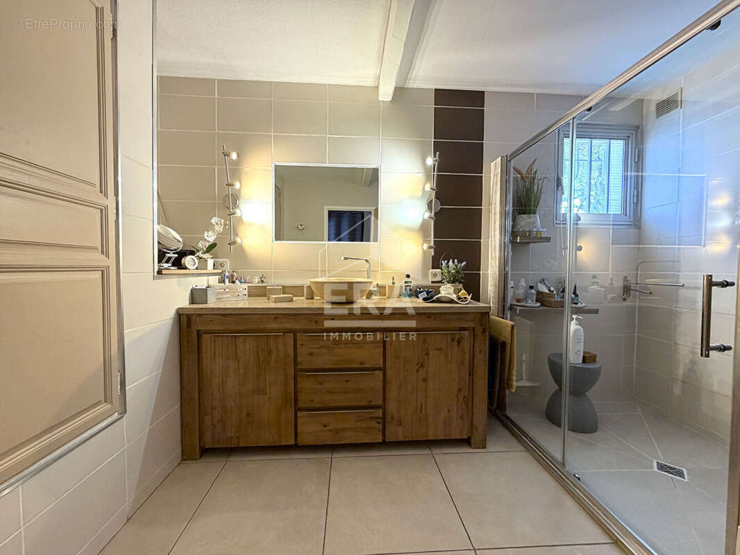 Appartement à MARTIGUES