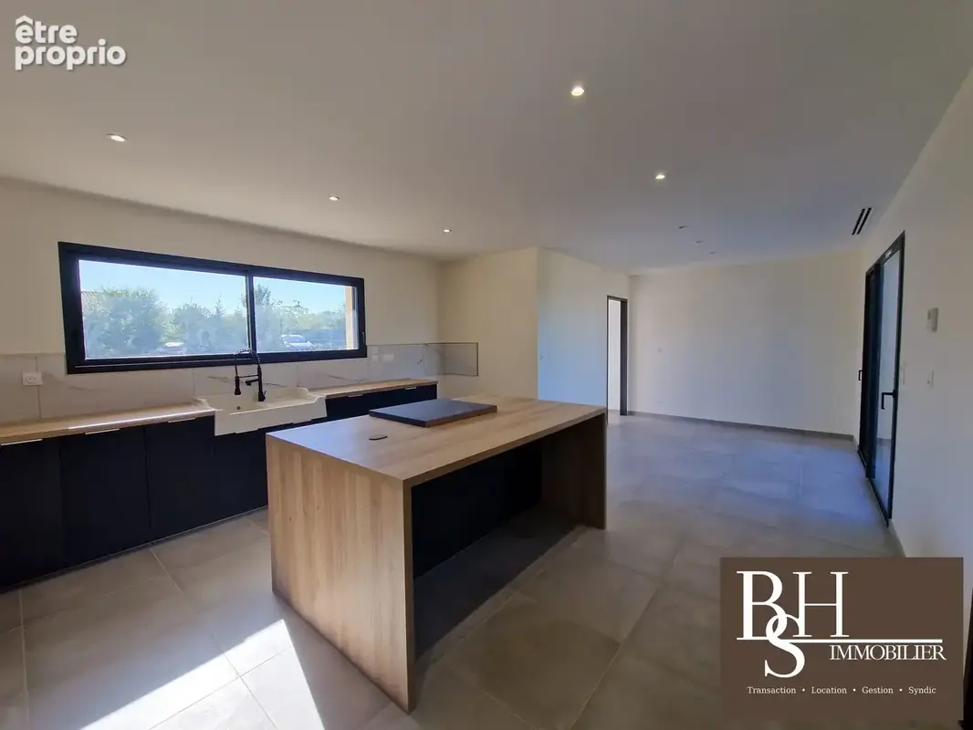 Maison 5 pièces 144 m² à vendre à Poitiers (86000) - photo 2