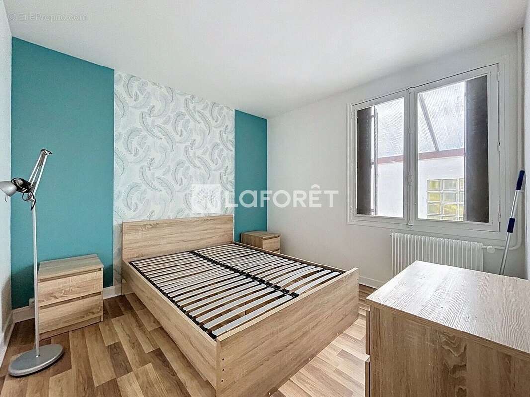 Maison à SAINT-ETIENNE-DU-ROUVRAY